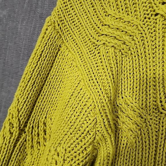 Vans Womens Yellow Knit Long Sleeve Fashion Sweater NWT Size Small - Picture 16 of 16